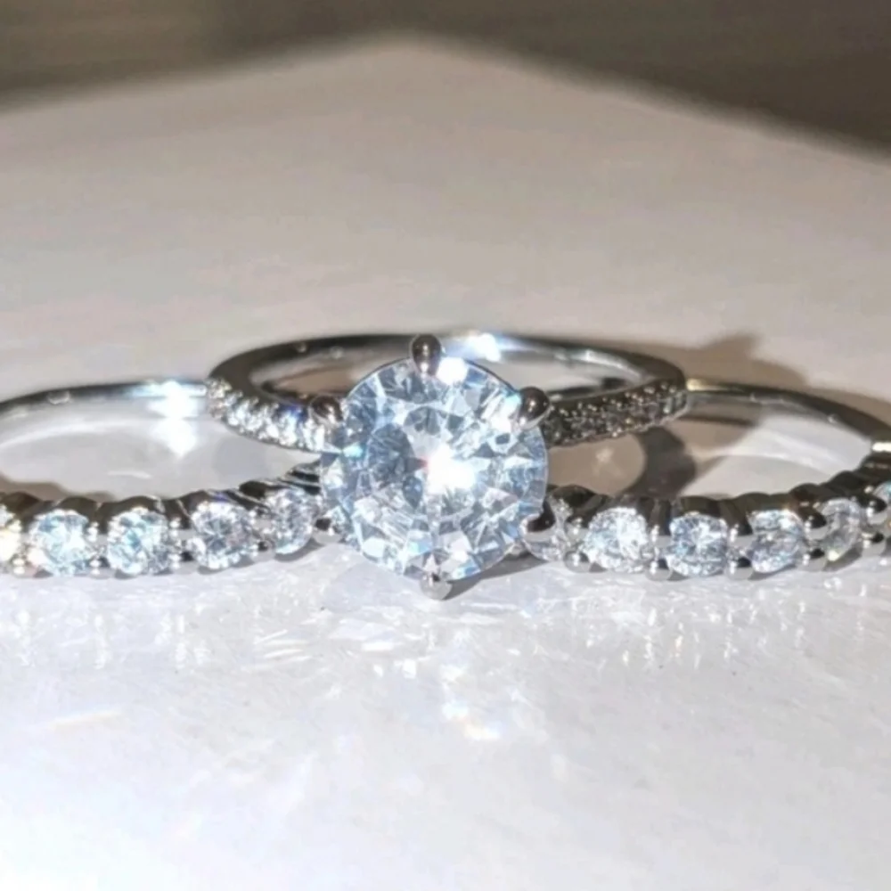 Shimmering 5ct Round Cut Moissanite Trio Silvery Bridal Wedding Ring Set
